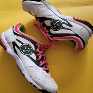 Preown Zumba shoes size 7
